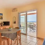 Romana Avec Piscine Et Jacuzzi 4* 普罗普里亚诺