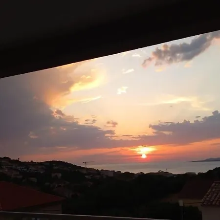 Aparthotel Romana Avec Piscine Et Jacuzzi