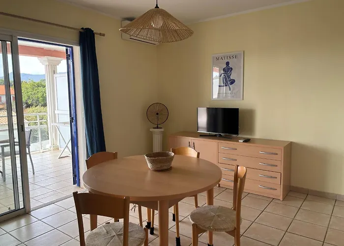 Lägenhetshotell Romana Avec Piscine Et Jacuzzi Propriano (Corsica)