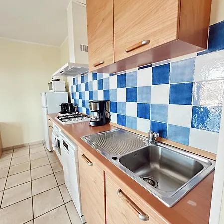 Romana Avec Piscine Et Jacuzzi 4* Propriano