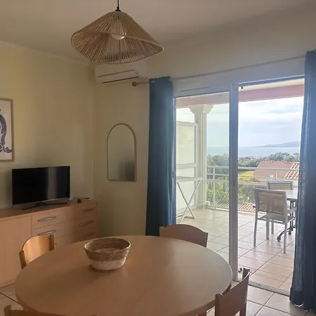 Romana Avec Piscine Et Jacuzzi