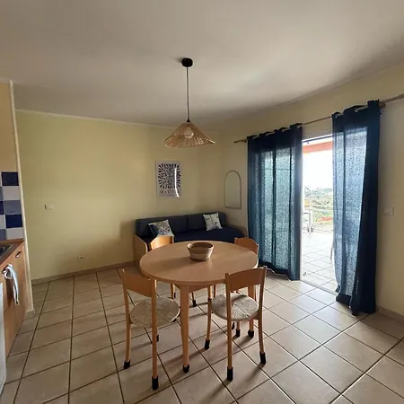 Aparthotel Romana Avec