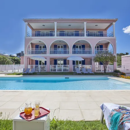 Romana Avec Piscine Et Jacuzzi Aparthotel