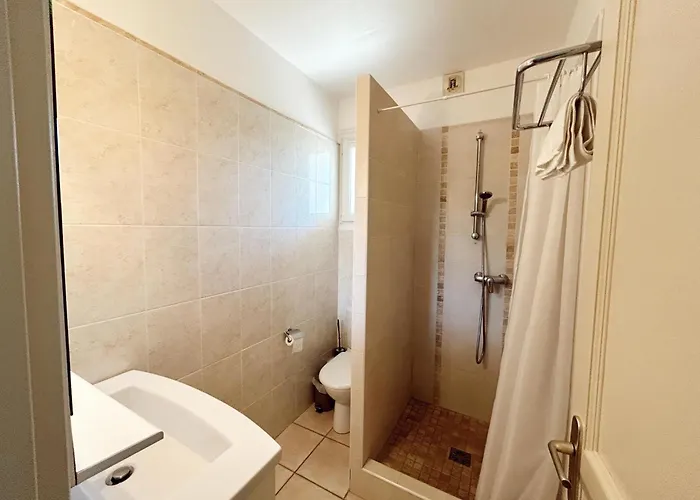 아파트호텔 Romana Avec Piscine Et Jacuzzi 프로프리아노