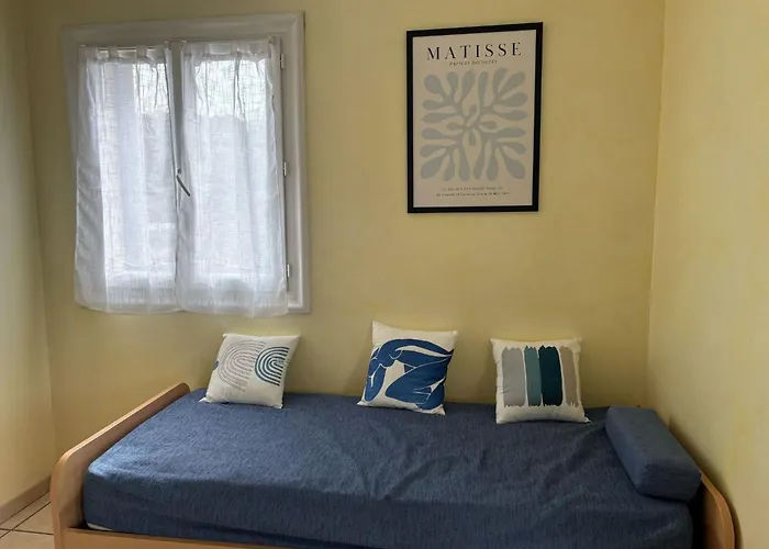 Romana Avec Piscine Et Jacuzzi Aparthotel