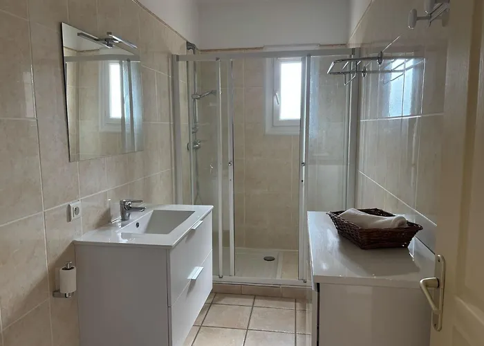 Romana Avec Piscine Et Jacuzzi 프로프리아노