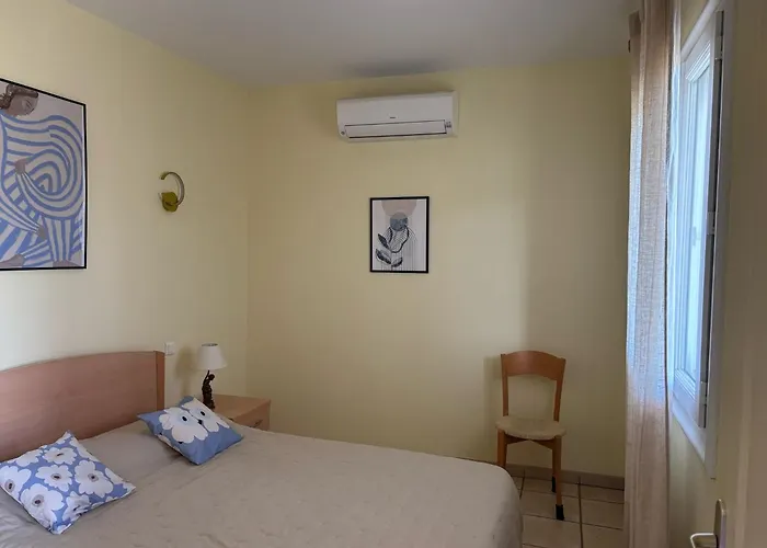 Romana Avec Piscine Et Jacuzzi 4*